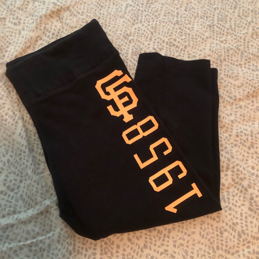 LIMITED EDITION VS pink leggings San Francisco